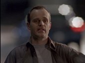 A random image from the first season episode of Millennium, Walkabout.