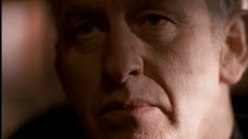 A second random scene from this Millennium episode Luminary.